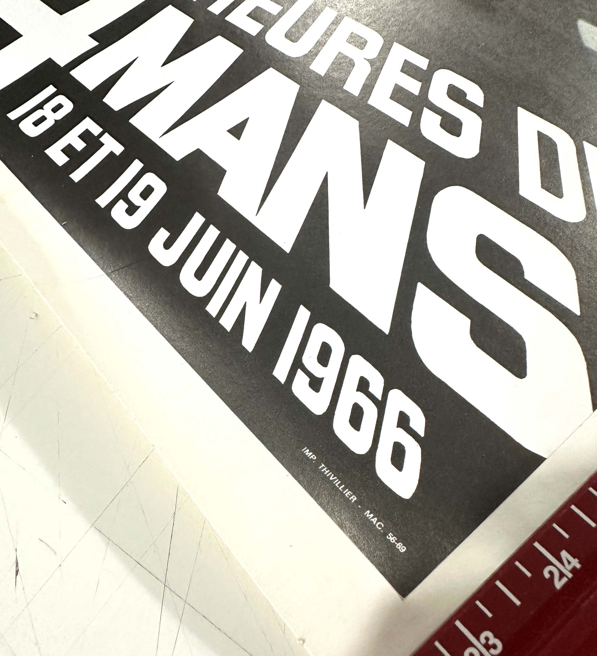 https://www.posterfrance.com/wp-content/uploads/2018/06/3304-1966-24-hours-du-Mans-Lemans-by-Maestri-on-linen.jpg