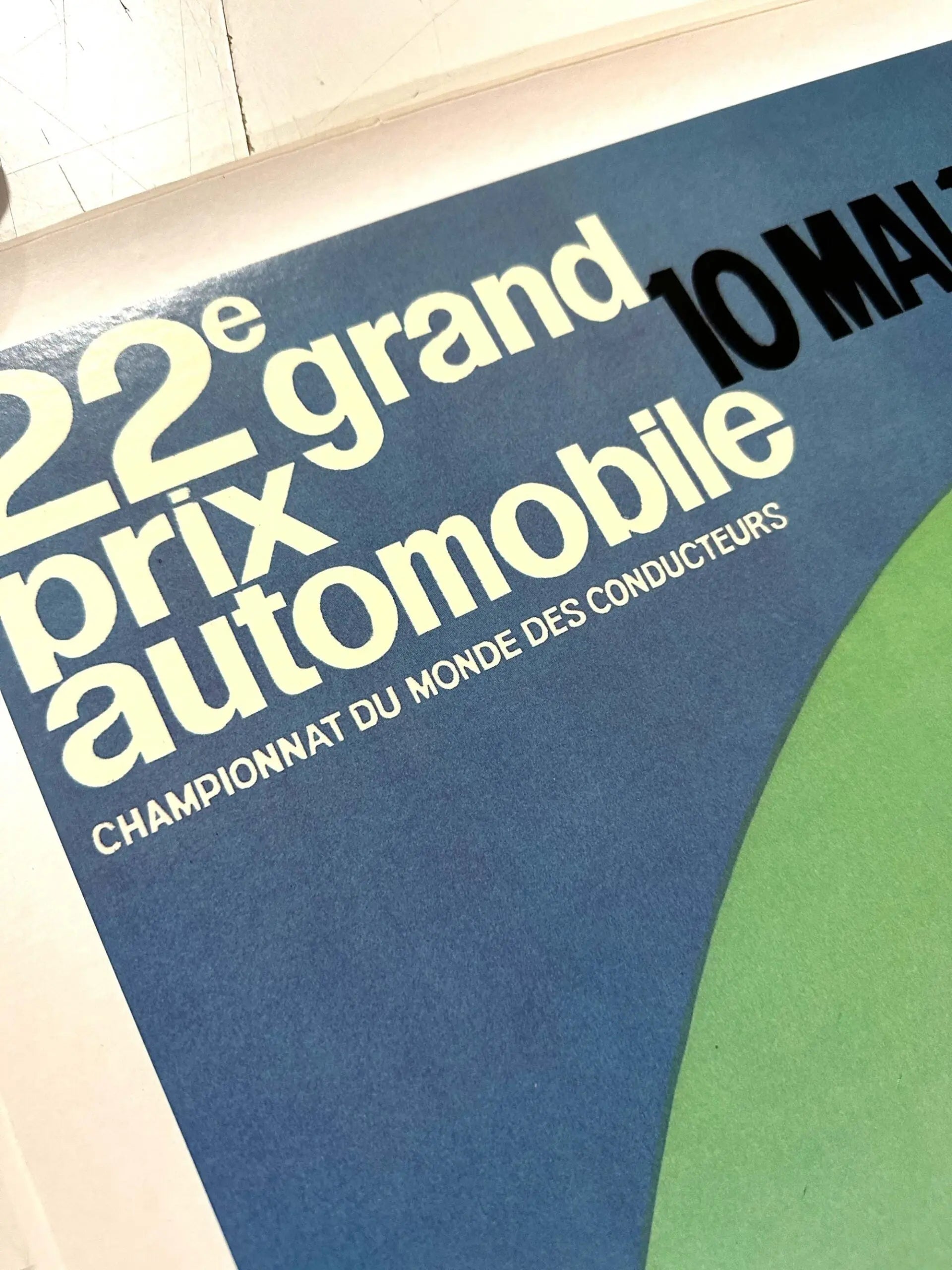 https://www.posterfrance.com/wp-content/uploads/2018/05/3311-1964-22e-Grand-Prix-Automobile-of-Monaco-by-Michael-Turner-on-linen-scaled.jpg