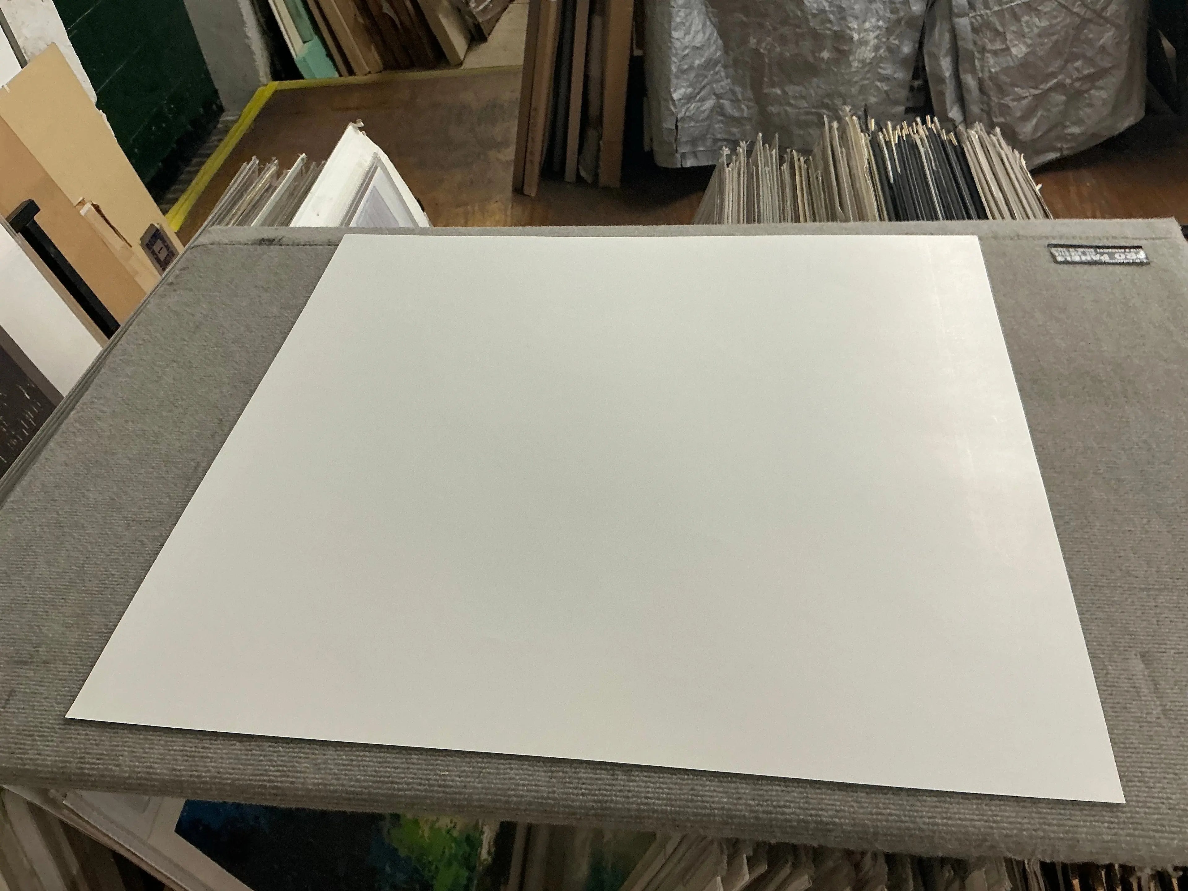 https://cdn.shopify.com/s/files/1/0480/1380/3676/files/YY2947-B_12_08ab6d8e-2535-49a2-bcda-744cf0e47127.jpg?v=1764192457