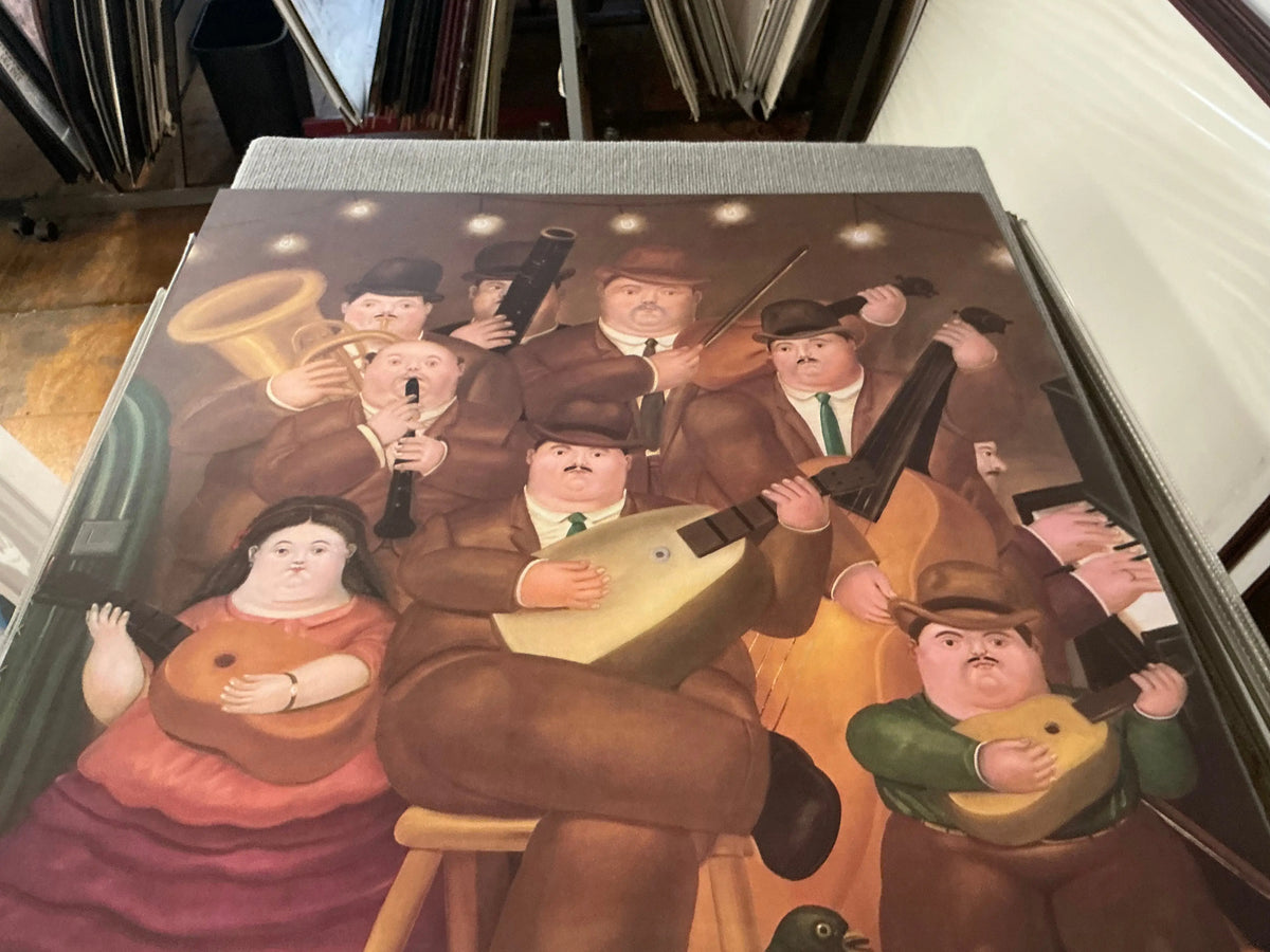 Fernando Botero Los Musicos 1980 vintage exhibition art poster featuring Botero's signature style and musical scene illustration.