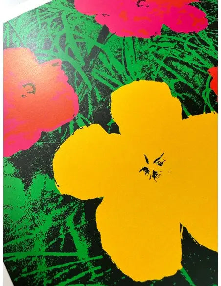 https://www.posterfrance.com/wp-content/uploads/2018/05/flowers-red-by-andy-warhol-1970-circa-on-linen-original-french-printing1.jpg