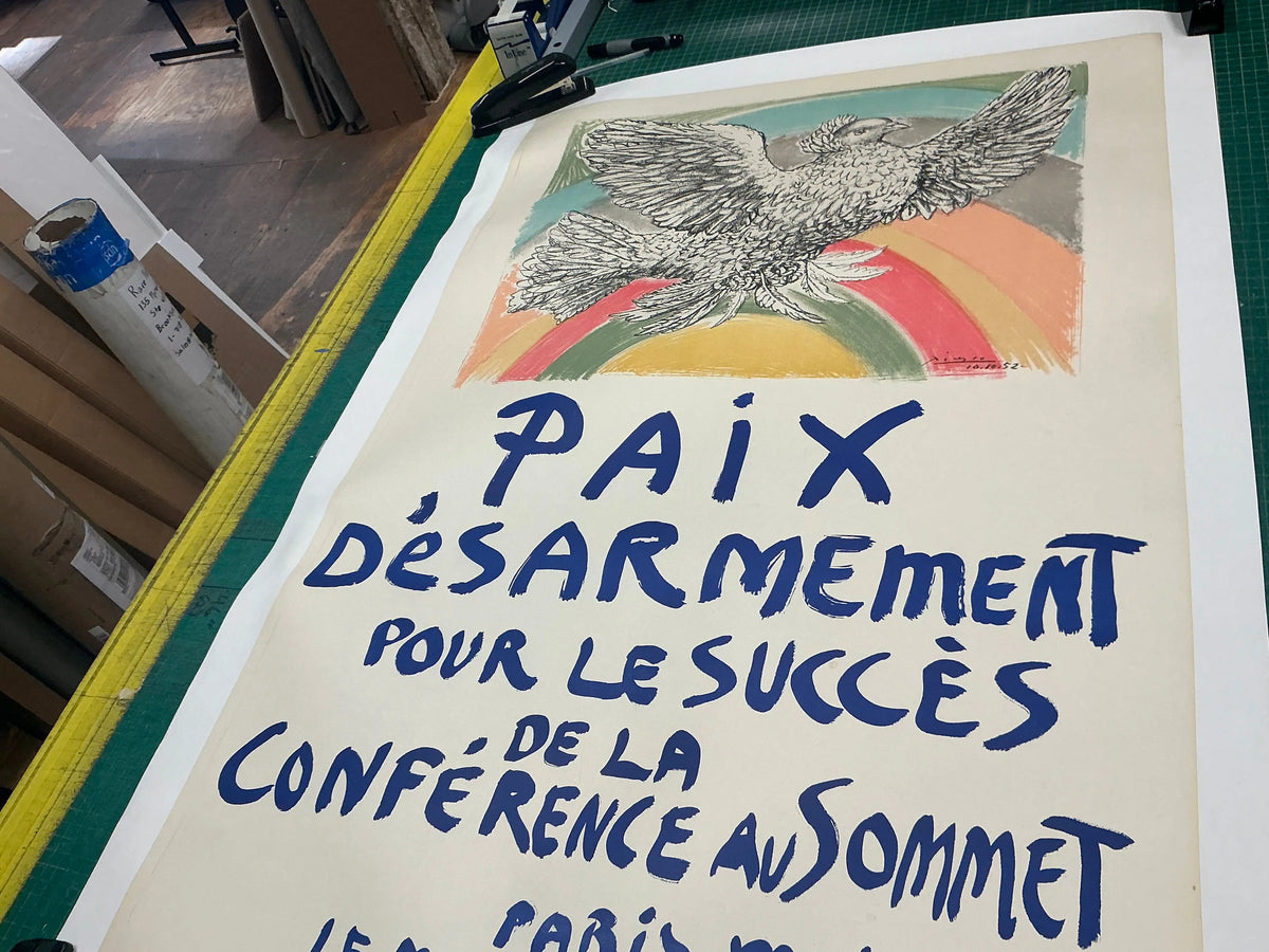 Original 1960 Picasso Paix Disarmement Peace lithograph exhibition poster featuring abstract artwork by Pablo Picasso